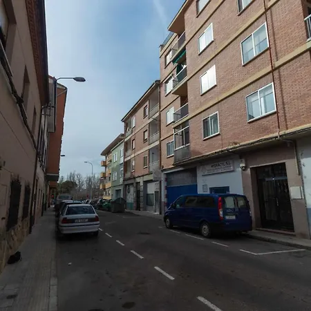아파트 Pizarro Apartamento 사모라